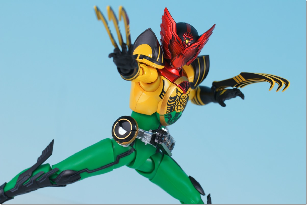 S.H.フィギュアーツ 真骨彫製法 仮面ライダーオーズ スーパー