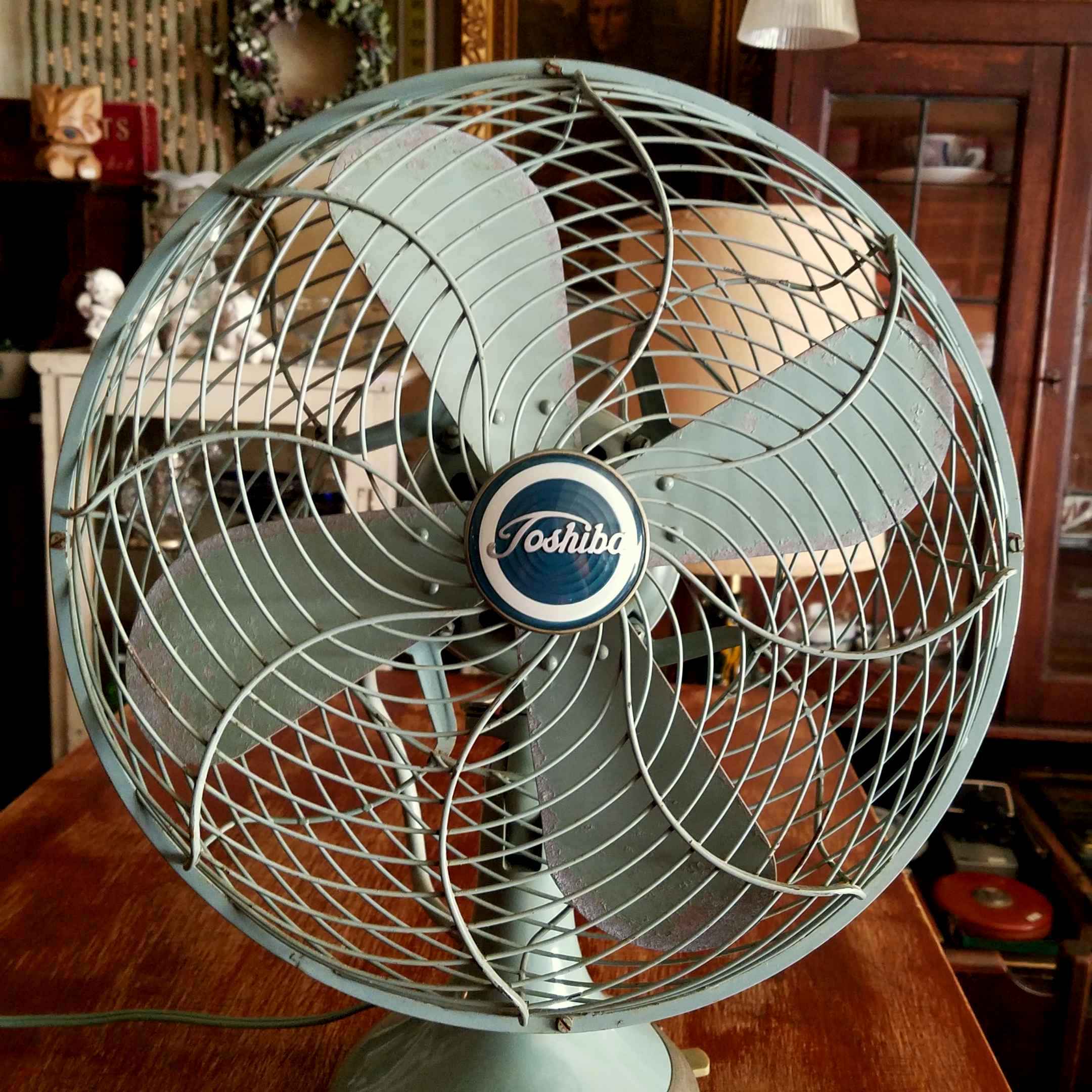 昭和レトロな東芝の鉄羽扇風機 - [Sold Out]過去の販売商品
