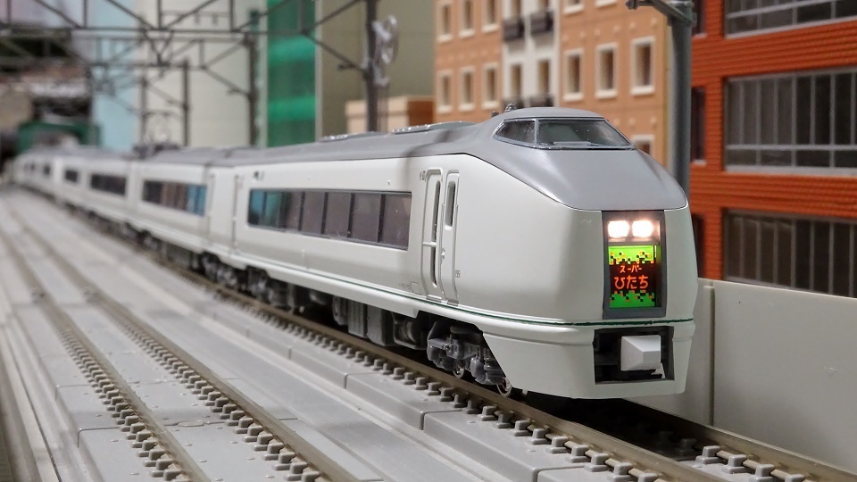 KATO 651系「スーパーひたち」がリニューアル登場！！ - ビスタ模型