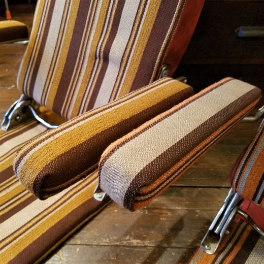 昭和レトロ ヴィンテージ・ストライプの折畳み座椅子 - [Sold Out]過去