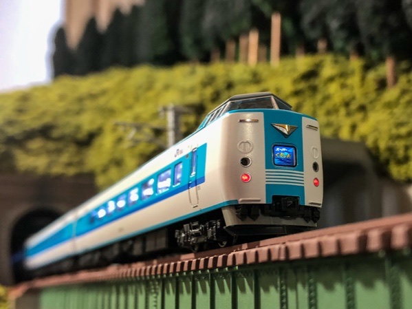 KATO 381系くろしお 9両 軽加工品 90018555_03_11bb8999-6a76-4186