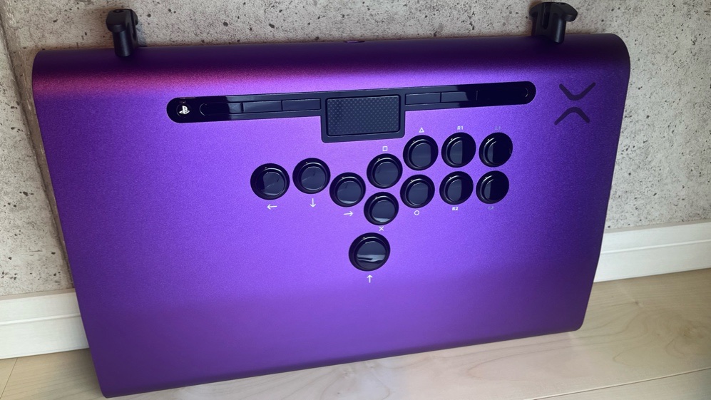 Victrix Pro FS-12 レビュー ｜ ラグジュアリーな製品を送り出す