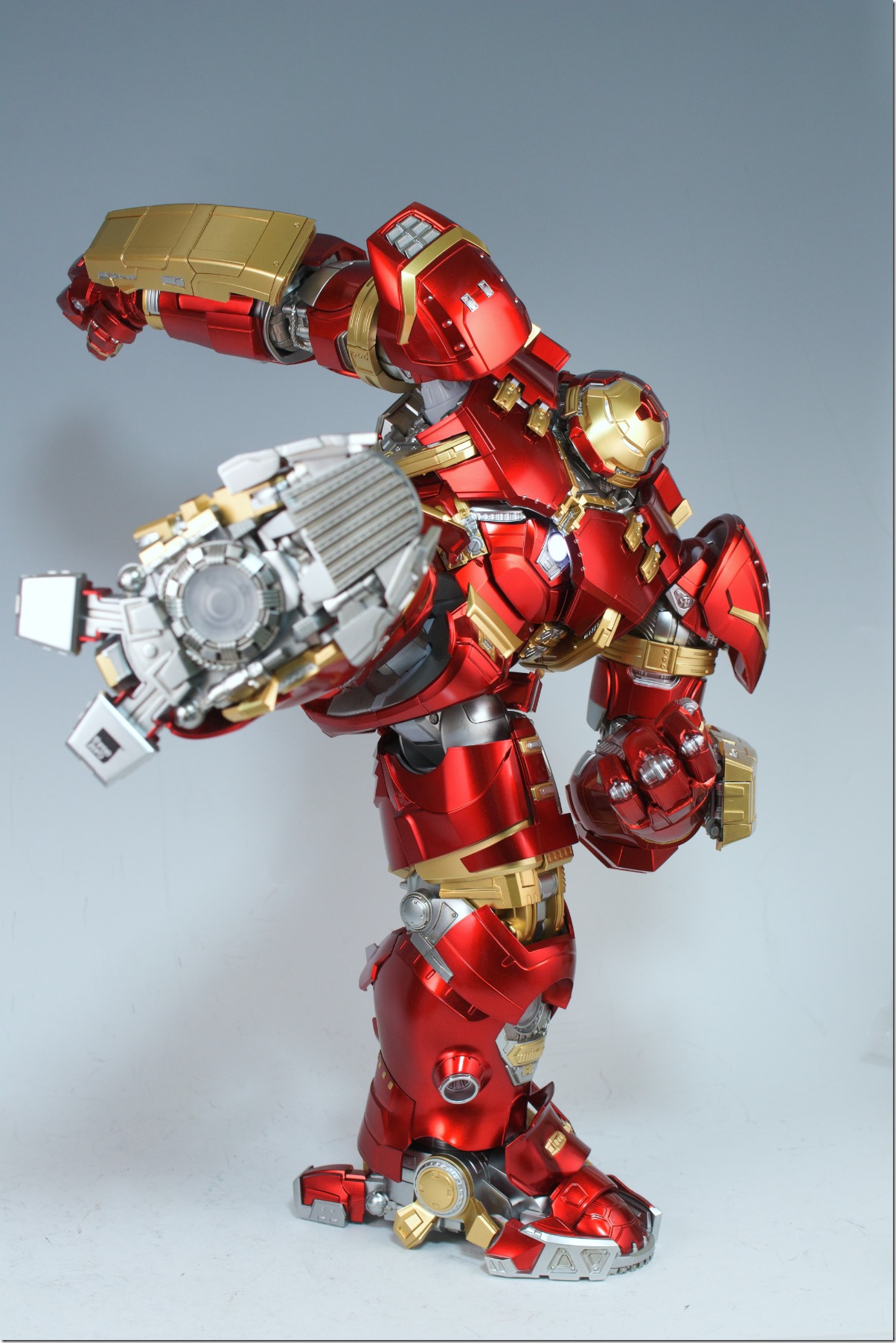 スリー・ゼロ インフィニティ・サーガ 1/12 DLX アイアンマン・マーク