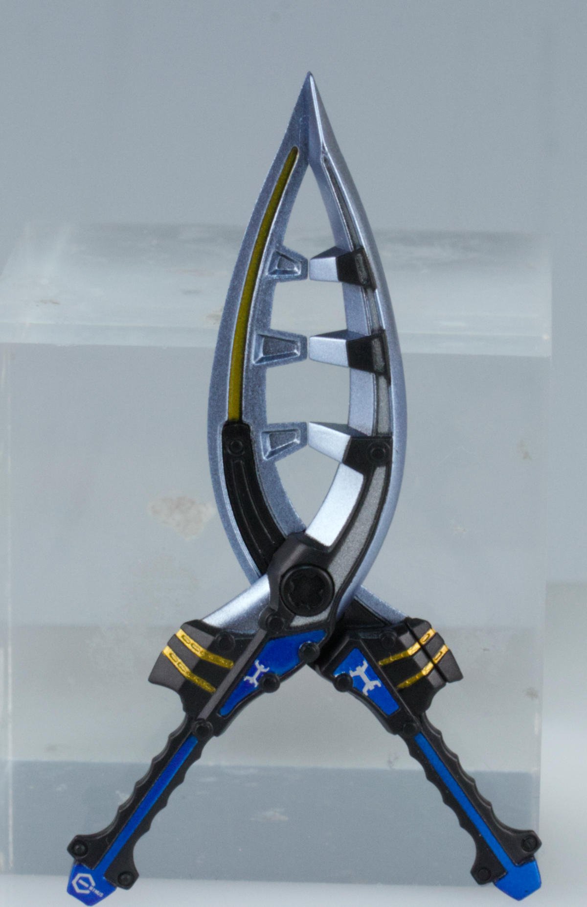 S.H.Figuarts 真骨彫製法 仮面ライダーガタックハイパーフォーム ミニ