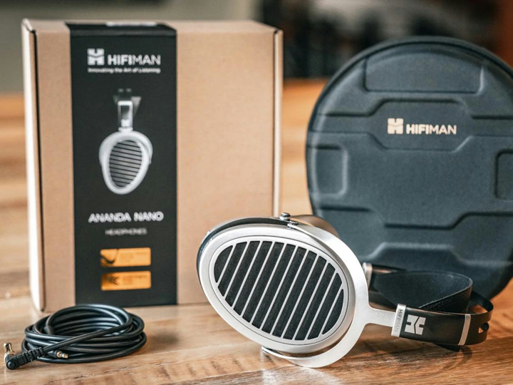HIFIMAN、日本発売が決まった新バージョンの平面磁界駆動型ヘッドホン