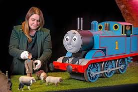 未公開の「きかんしゃトーマス」映像、リンゴ・スターのナレーションで