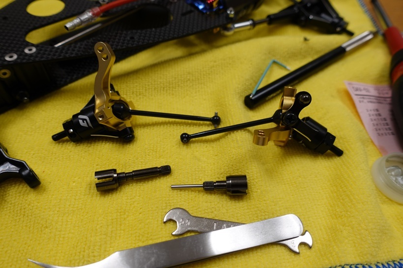 アバンテ2011 製作日記 その6 ～シャーシ製作 工程20～29