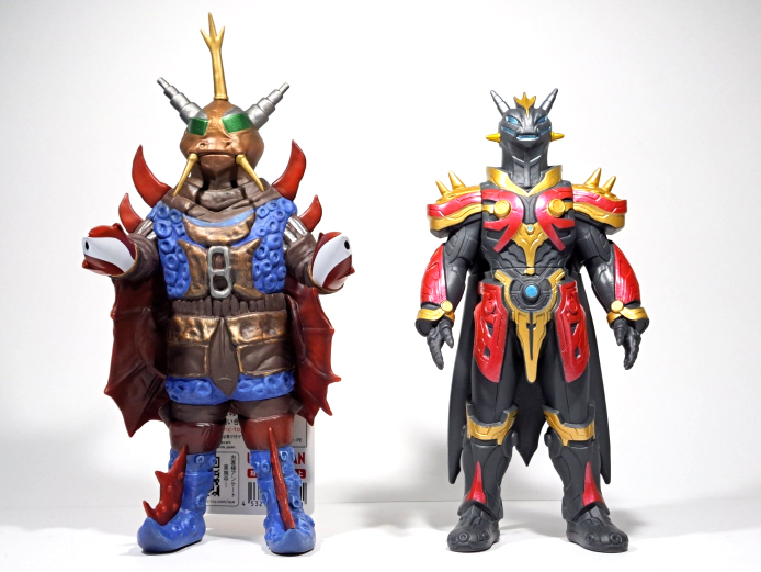 ウルトラ大怪獣シリーズ5000EXが到着！（バット星人） - 大怪獣バトル