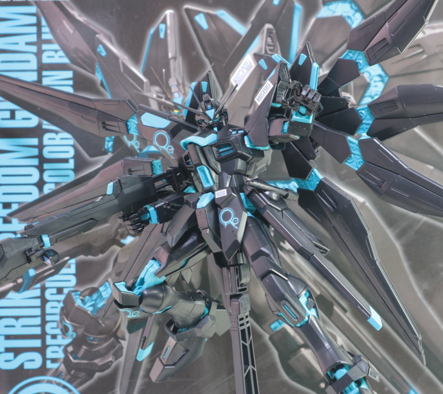 MG 1/100 ストライクフリーダムガンダム [リサーキュレーションカラー