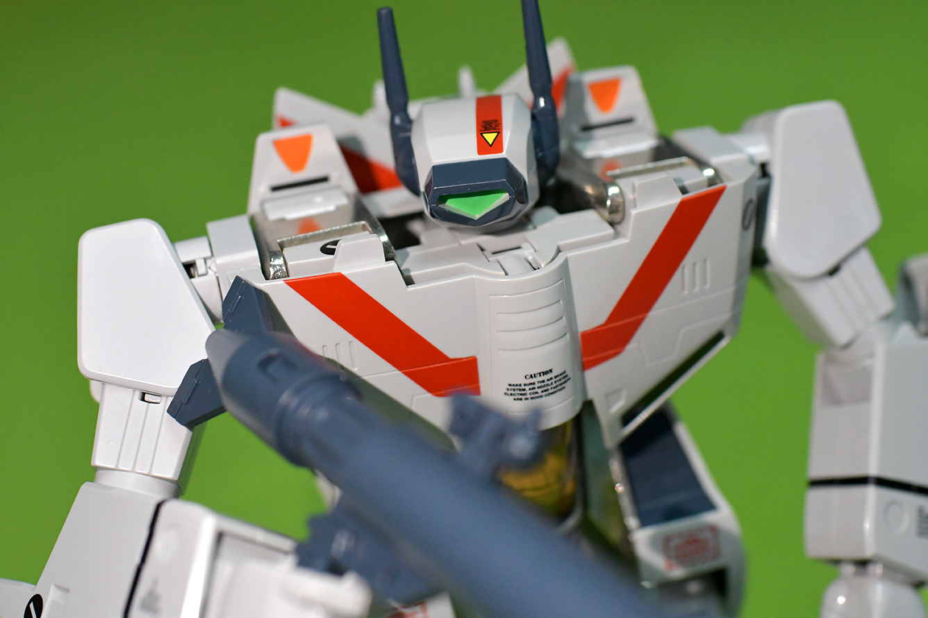 本家SDマクロス バルキリー / 復刻版 1/55 VF-1J - Tweet My Toys in