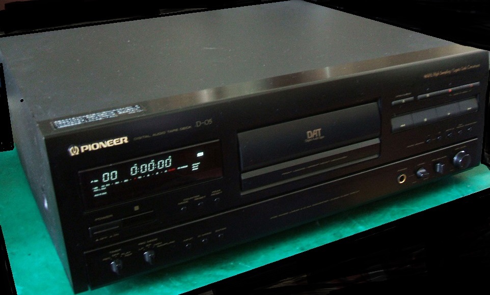 パイオニア・D－05（DATデッキ）メンテナンス記。 | たもつ