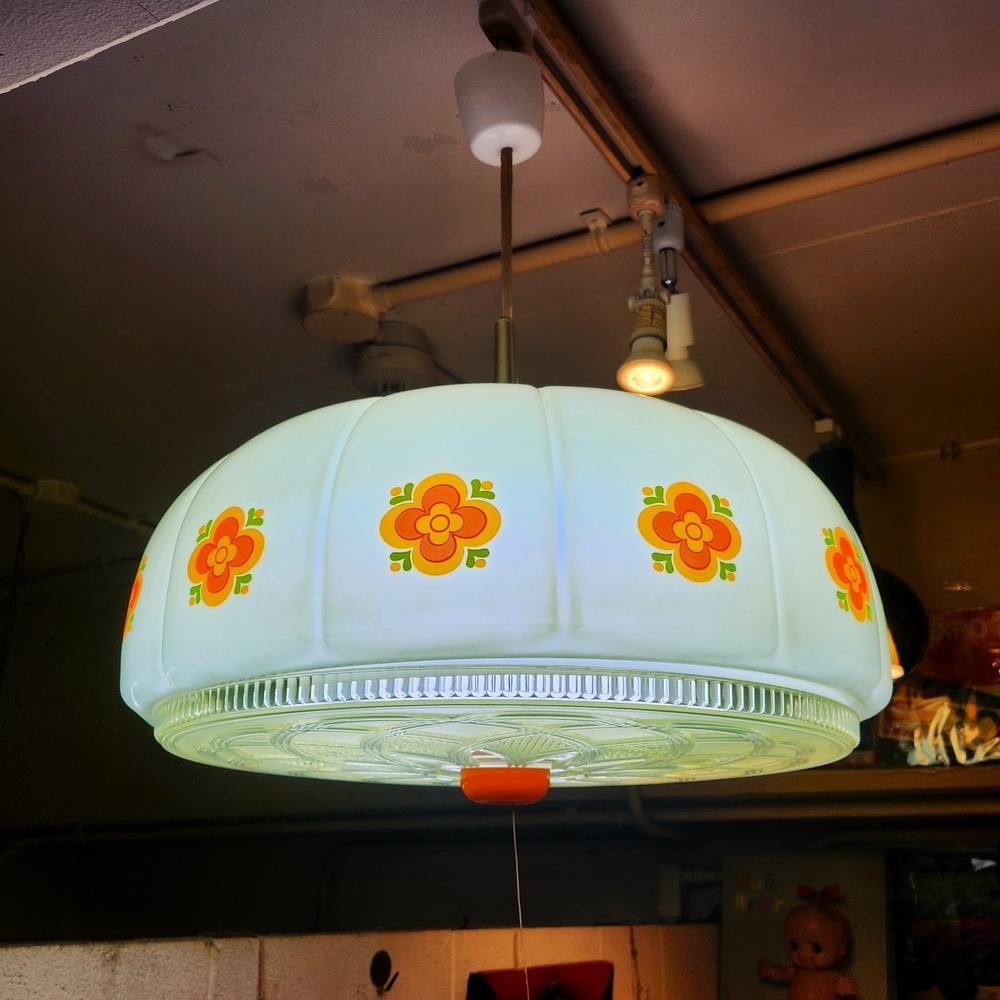 可愛い 昭和レトロ 照明 花びら 可愛い昭和レトロ照明花びら