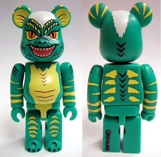 速報!!!久しぶりの新作グレムリン!!! 400％ギズモ + BANDITのバックヤード