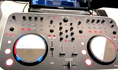 PIONEER DDJ-ERGO-v実機チェック - DJ DRAGONの気になる機材