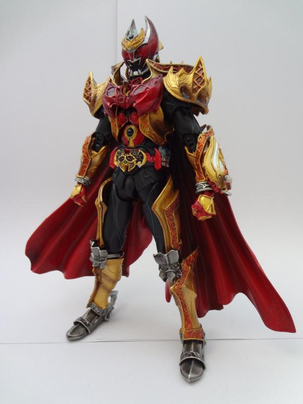 S.I.C. 仮面ライダーキバ エンペラーフォーム | 魂の玩具箱