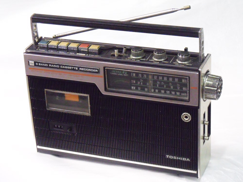 ◇懐かしい1976年東芝オールトランジスタラジカセRT-325Fの修復修理