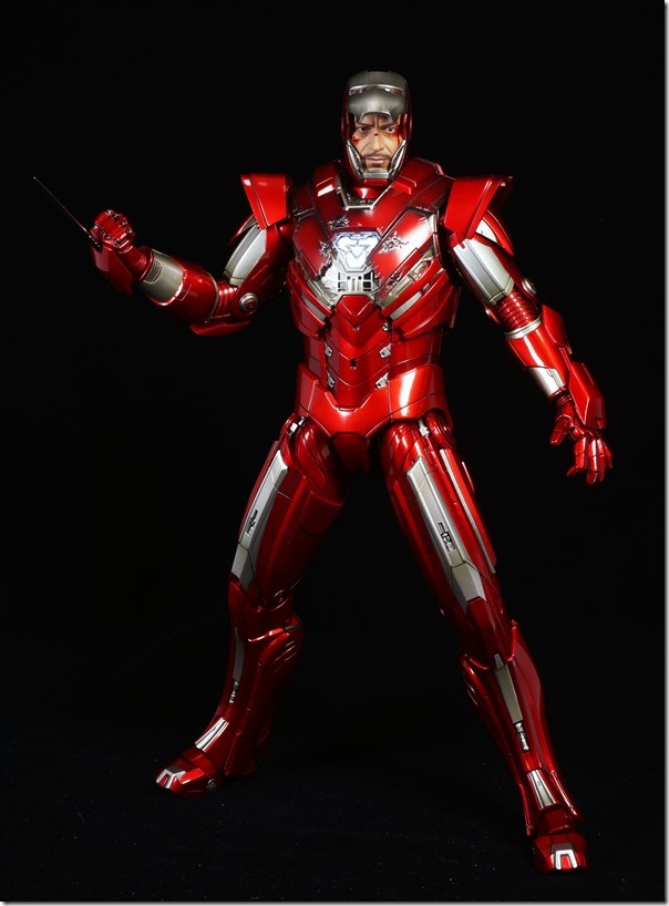 ホットトイズ アイアンマンマーク33 シルバーセンチュリオン レビュー