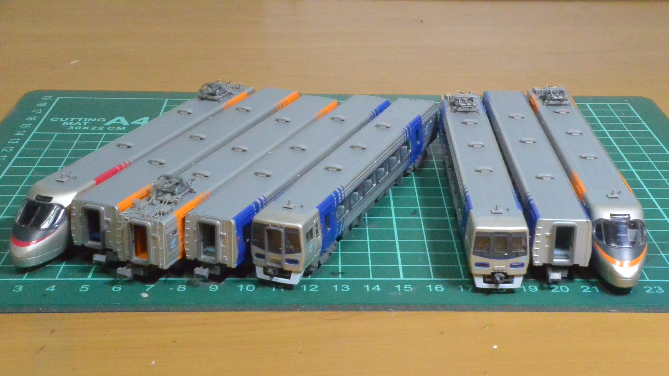 MicroAce四国8000系リニューアル入線整備（1） - 森の小径