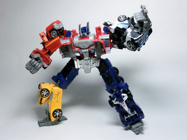 タカラトミーモール限定「UW-05 コンボイグランドプライム」レビュー