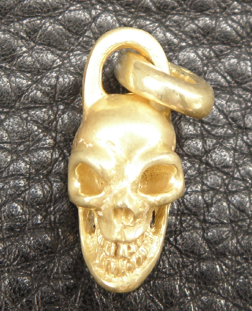 ガボラトリーのペンダント, 10キャラット ゴールド 黄金純金カラー