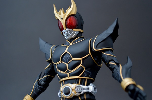 S.H.Figuarts（真骨彫製法） 仮面ライダークウガ アルティメット