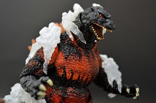 S.H.MonsterArts ゴジラ(1995) Ultimate Burning Ver. | 魂の玩具箱