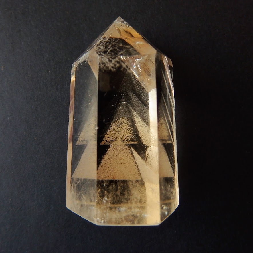 スモーキーシトリン・ファントムクォーツ・ポイント ピラミッド 虹入り