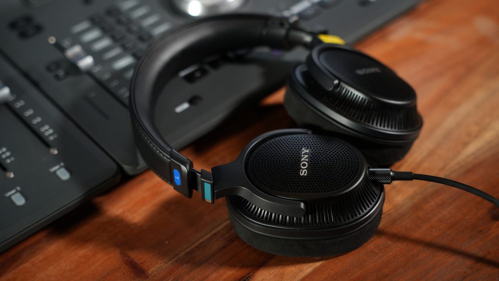 Sony MDR-MV1 Studio Headphone Review - Sonarworks Blog
