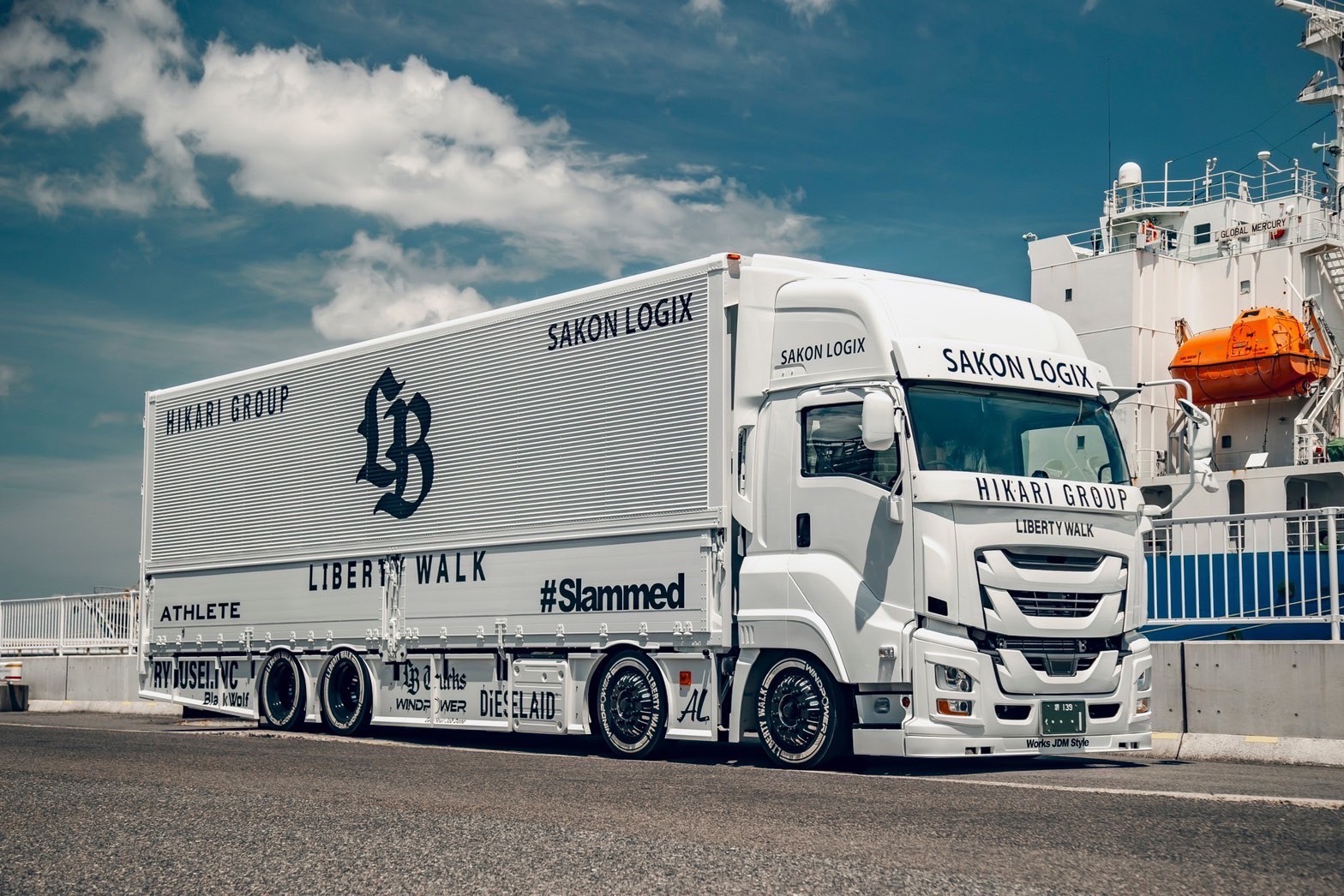 LBトラック ニューモデル完成!! – Autocouture Blog☆オートクチュール