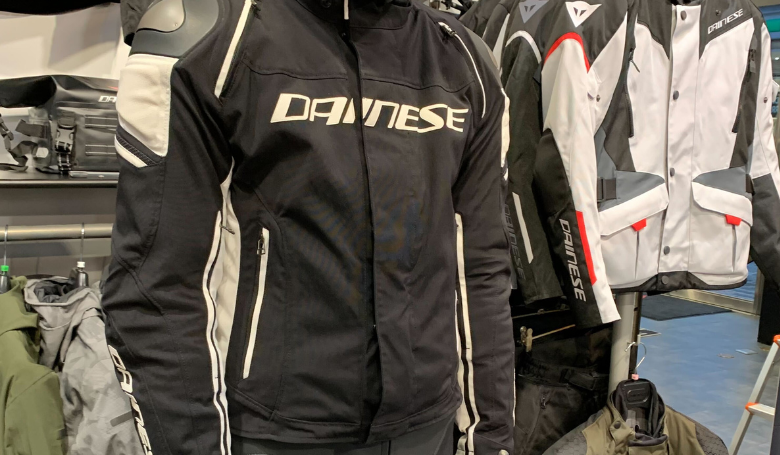 他に類を見ない優位性】RACING 3 D-DRY® JACKET