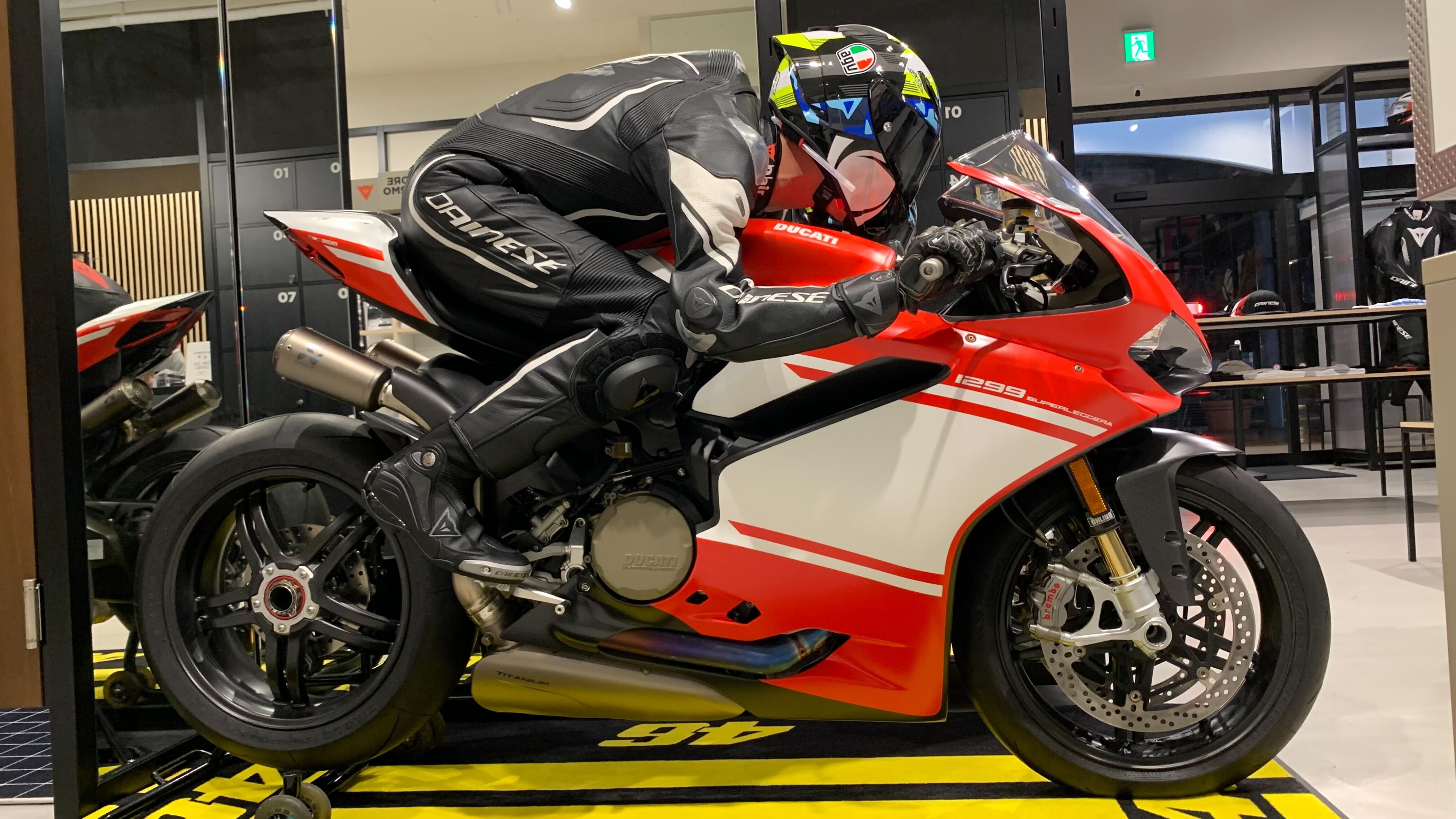 ダイネーゼ台場 Dainese Daiba | オフィシャルWEBサイト | レザースーツ