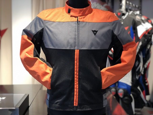 サマーシーズン+αで使用できる、新作”ELETTRICA AIR TEX JACKET”のご紹介