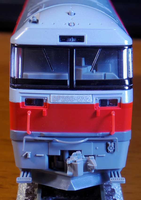 北海道からやってきた愛知の赤いクマ、TOMIX DF200-200番代をゲット