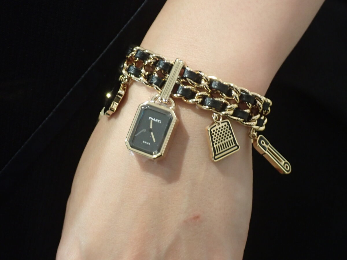 シャネル】2024年新作「プルミエール チャーム クチュール」H9859 をご