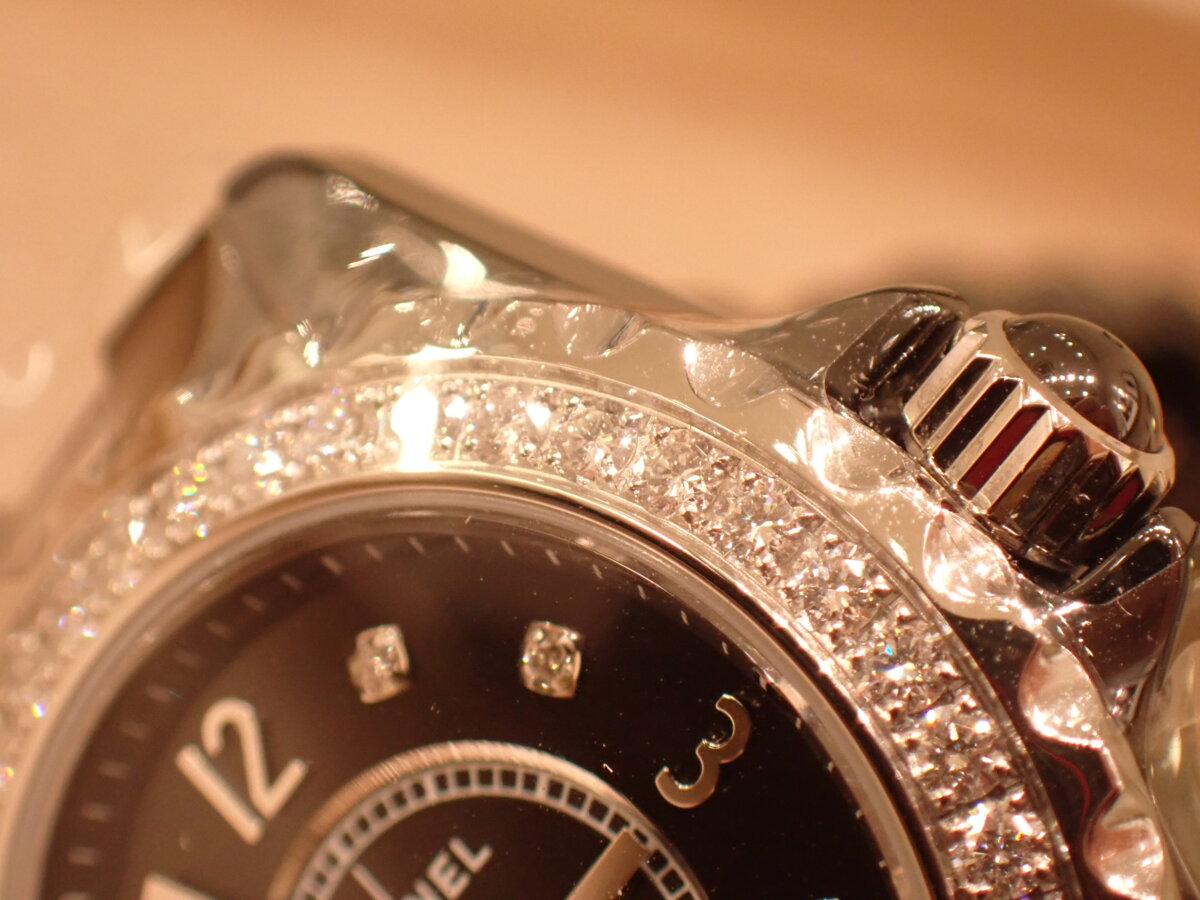 シャネル】「J12」ダイヤモンドベゼルご紹介！シャネルのダイヤモンド