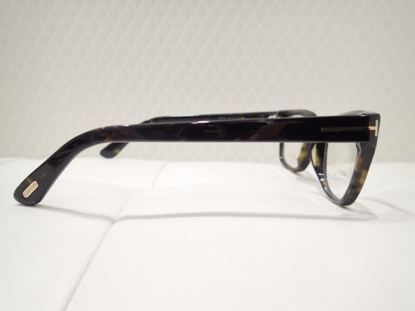TOM FORD(トムフォード) 「TF4240」人気メガネフレーム ｜ oomiya
