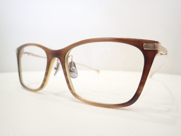 999.9(フォーナインズ)「NPM-10BF」バッファローホーンで作られた