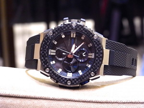 G-SHOCK カーボンベゼルが人気のG-STEEL（Gスチール）「GST-B100XA