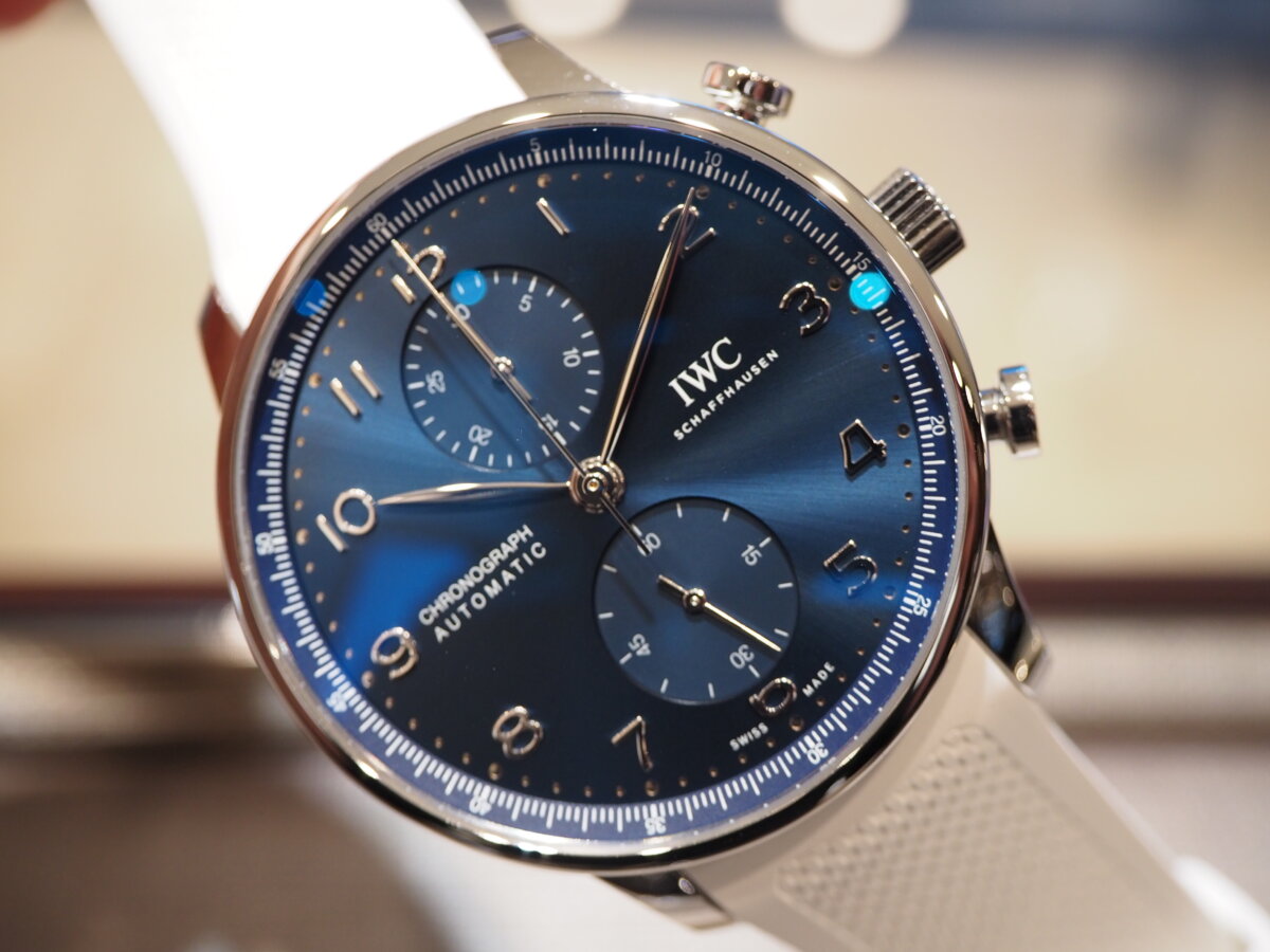 人気のモデルをラバーストラップで夏仕様にIWC「ポルトギーゼ・クロノ