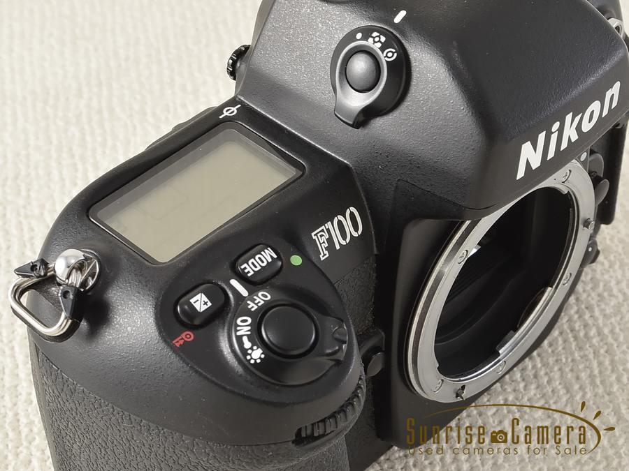 Nikon F100／コンパクトなボディに高性能を詰め込んだF5の弟分