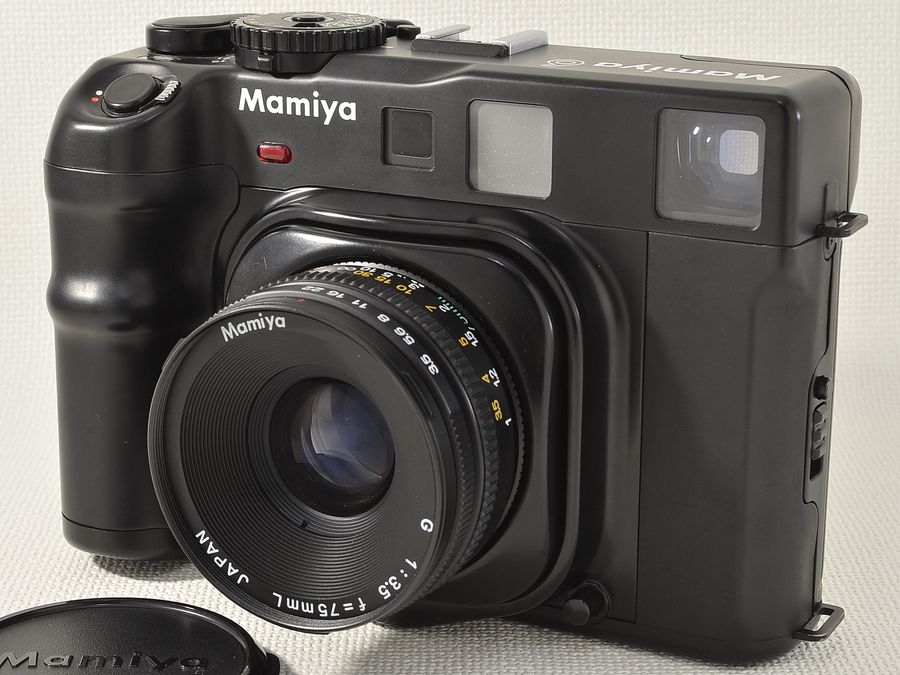 Mamiya New Mamiya 6／6×6判の中判カメラとして最上の選択肢サンライズ