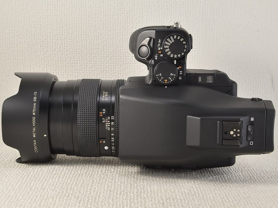 CONTAX（コンタックス）645／もっとも美しい中判一眼レフCONTAX 645を