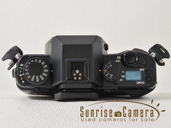 CONTAX（コンタックス）Aria／デザインと感触を楽しめる美人なカメラ