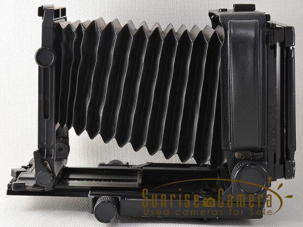 TOYO FIELD（トヨフィールド）／大判カメラの「鉄板」実用機サンライズ