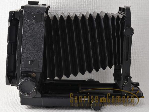 TOYO FIELD（トヨフィールド）／大判カメラの「鉄板」実用機サンライズ