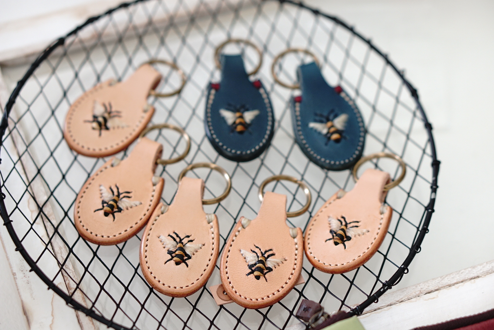 Siesta Blog | 【チバフェス】毎日が愛おしくなるクロサワさんの革小物