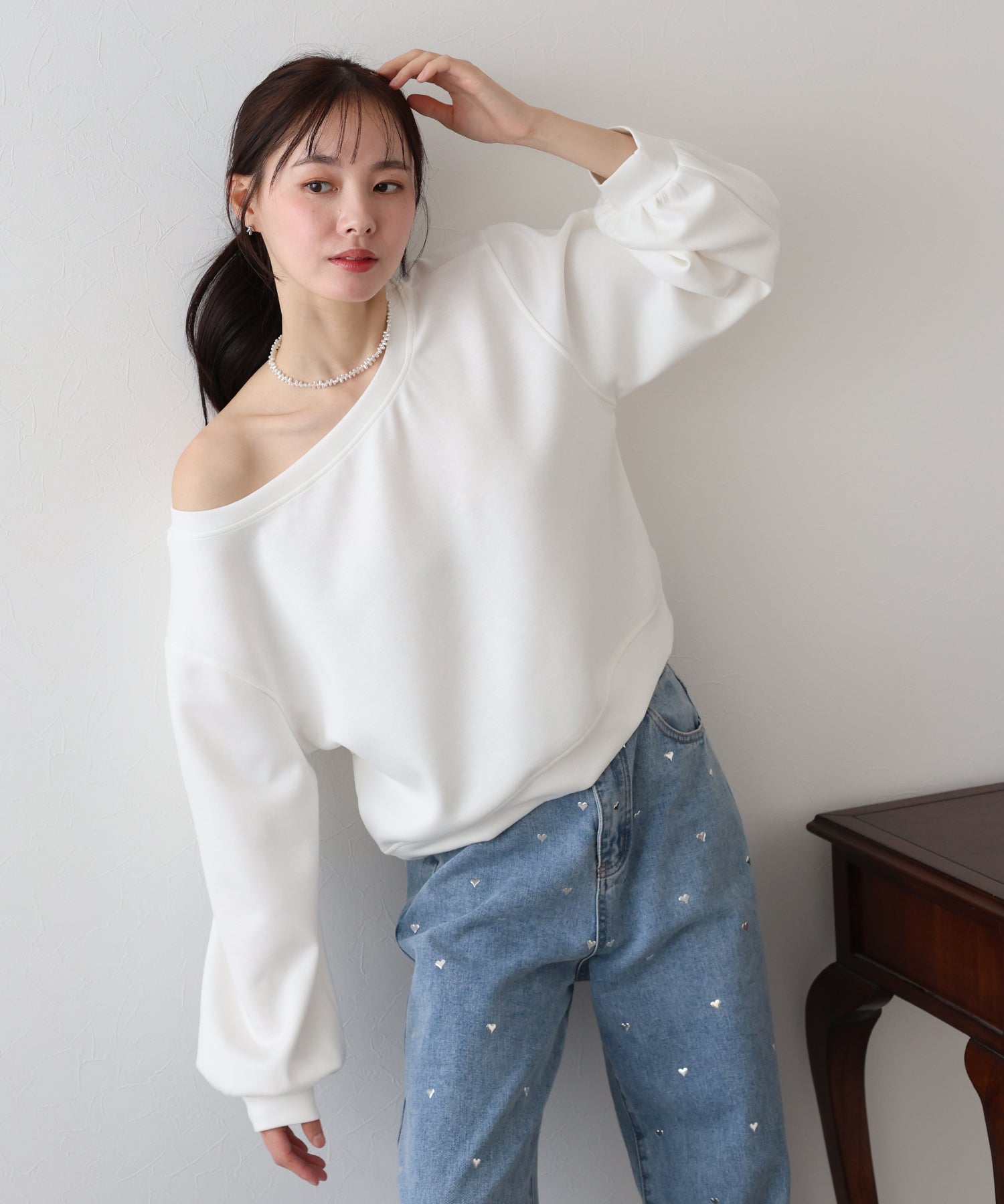 SALE】オフショルダースウェット – BLUE ONLINE