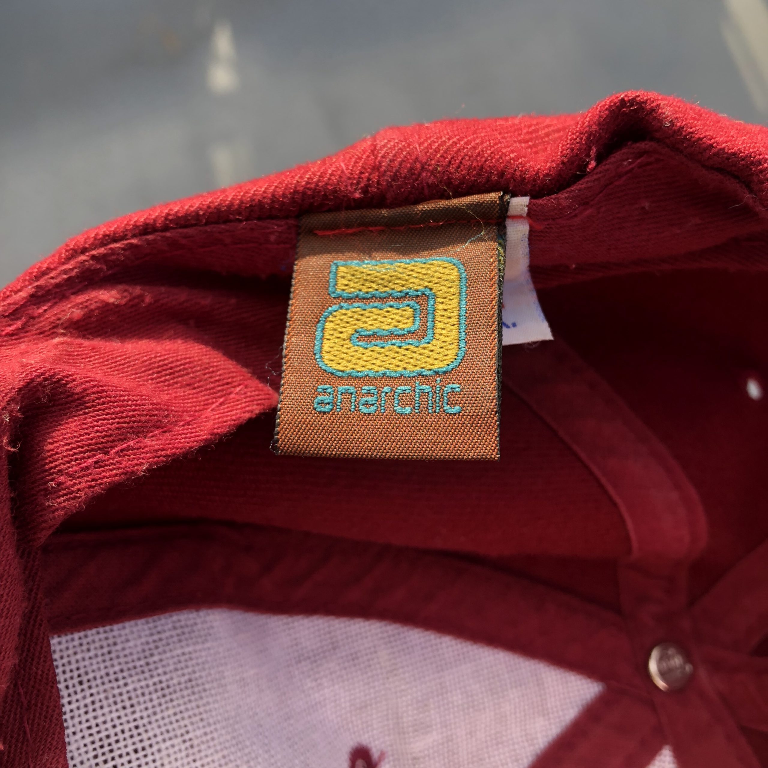 anarchic adjustment Alien DJ CAP - blue room