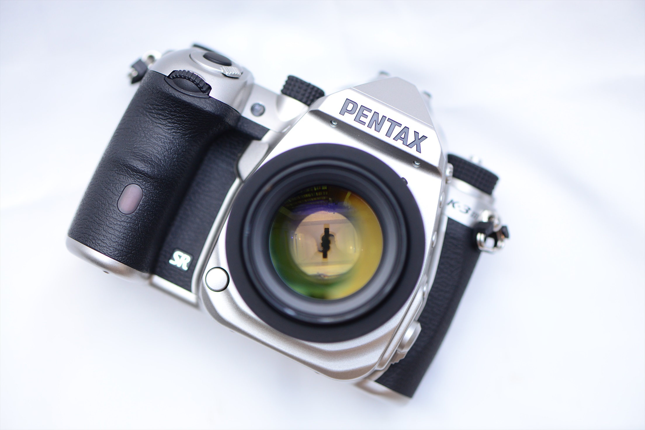 レビュー】SMC PENTAX-FA 50mm F1.4 CLASSIC で虹色フレアを楽しむ ③