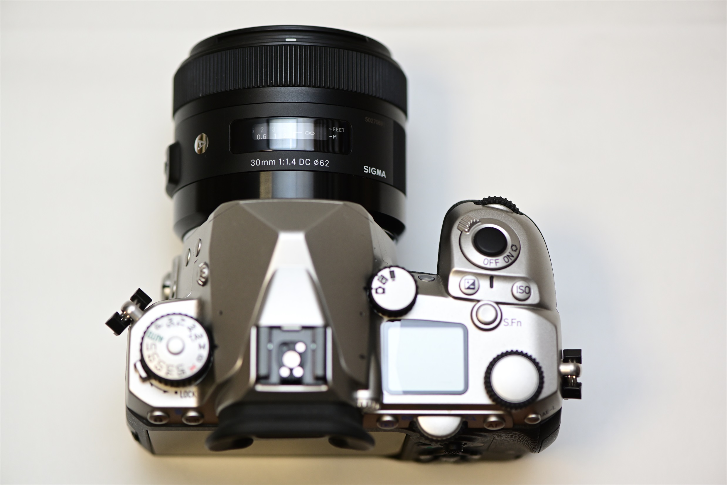 レビュー】SIGMA 30mm F1.4 DC HSM Art ②三軒茶屋 | 銀の備忘録